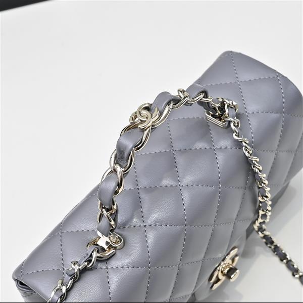 2026131214235393 700